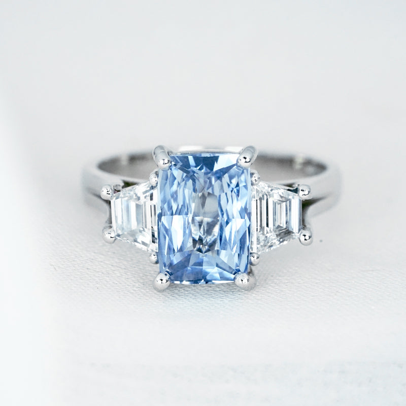 GIA Certified Bi Colour Green Blue Sapphire & Diamond Platinum Halo Ring