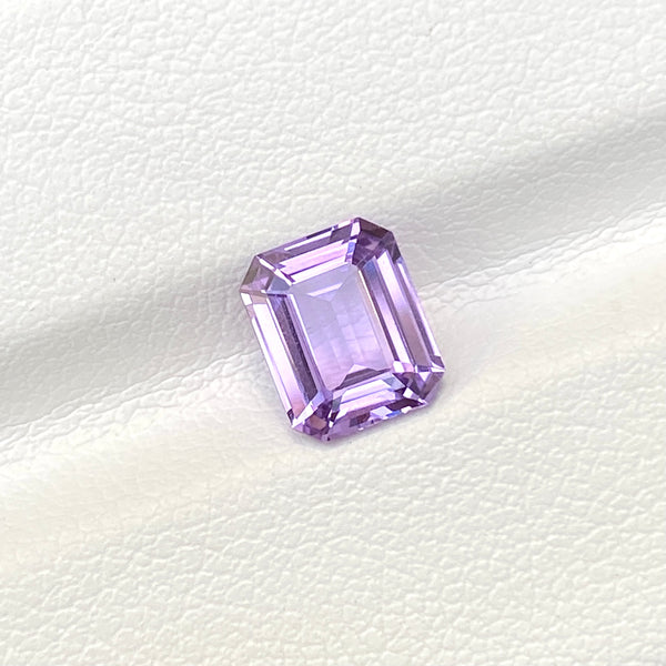 1.59 ct Violet Sapphire Emerald Cut Natural Unheated