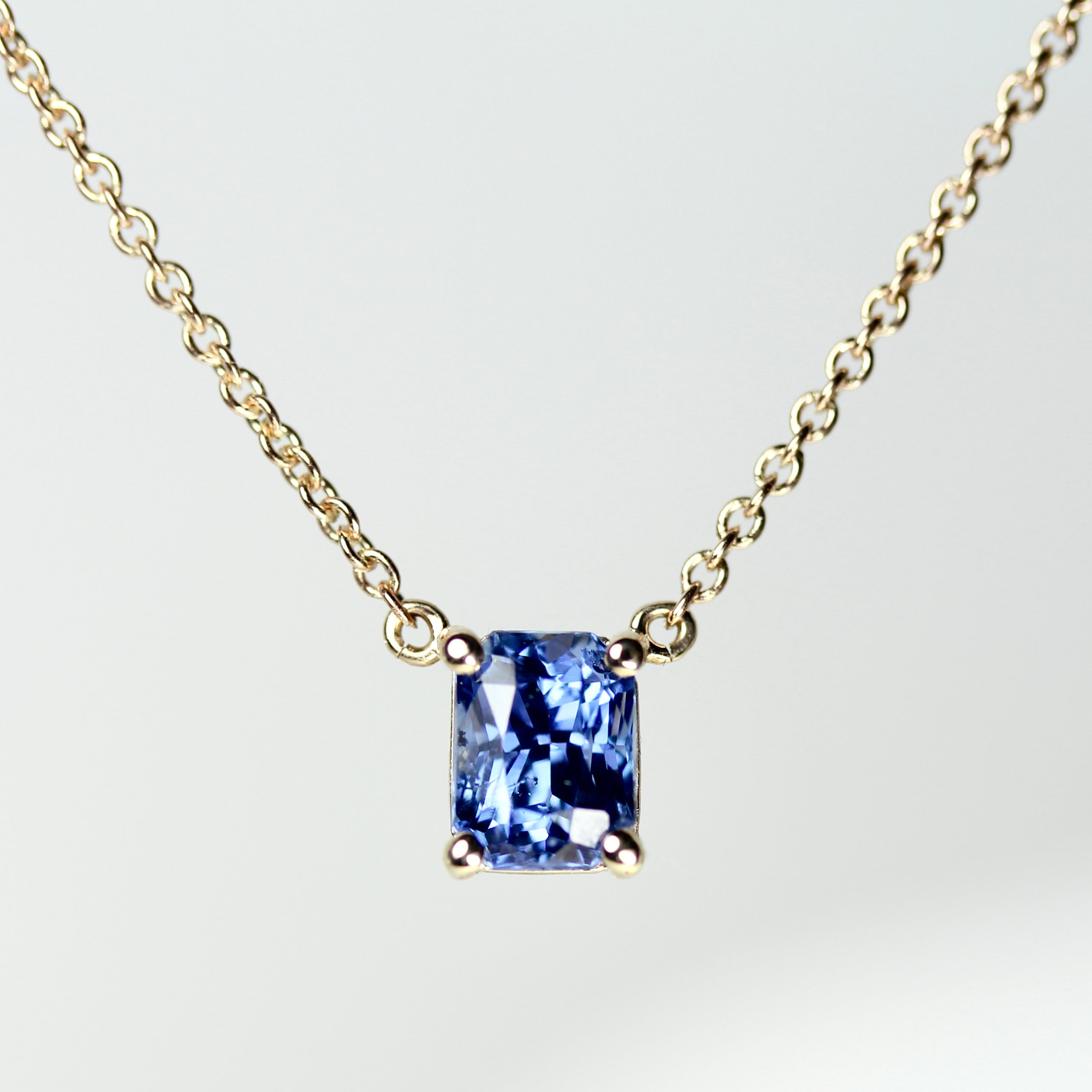 Blue Sapphire Pendant in Yellow Gold